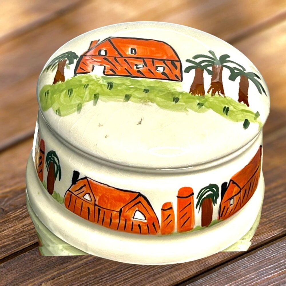 Reward Hand-Painted Ceramic Farmhouse Scene Round Lidded Trinket Box
